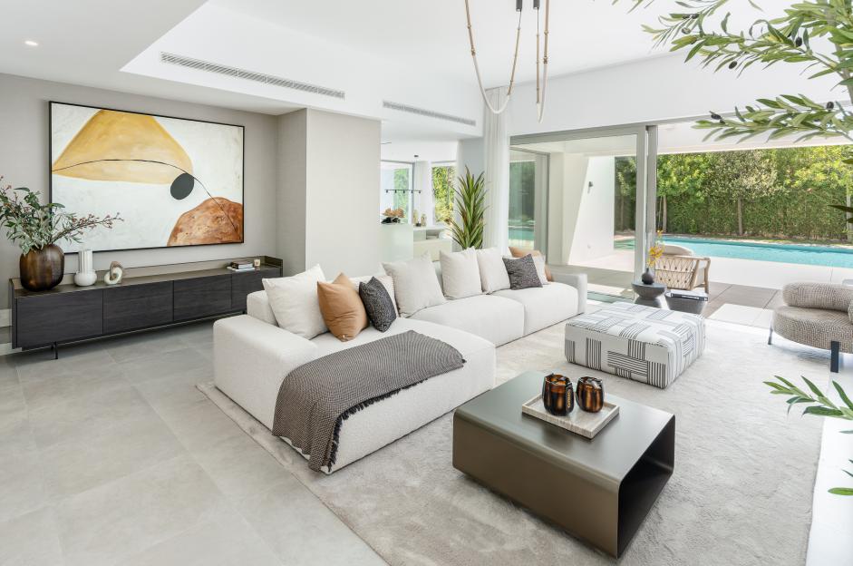 Villa for Sale in Estepona