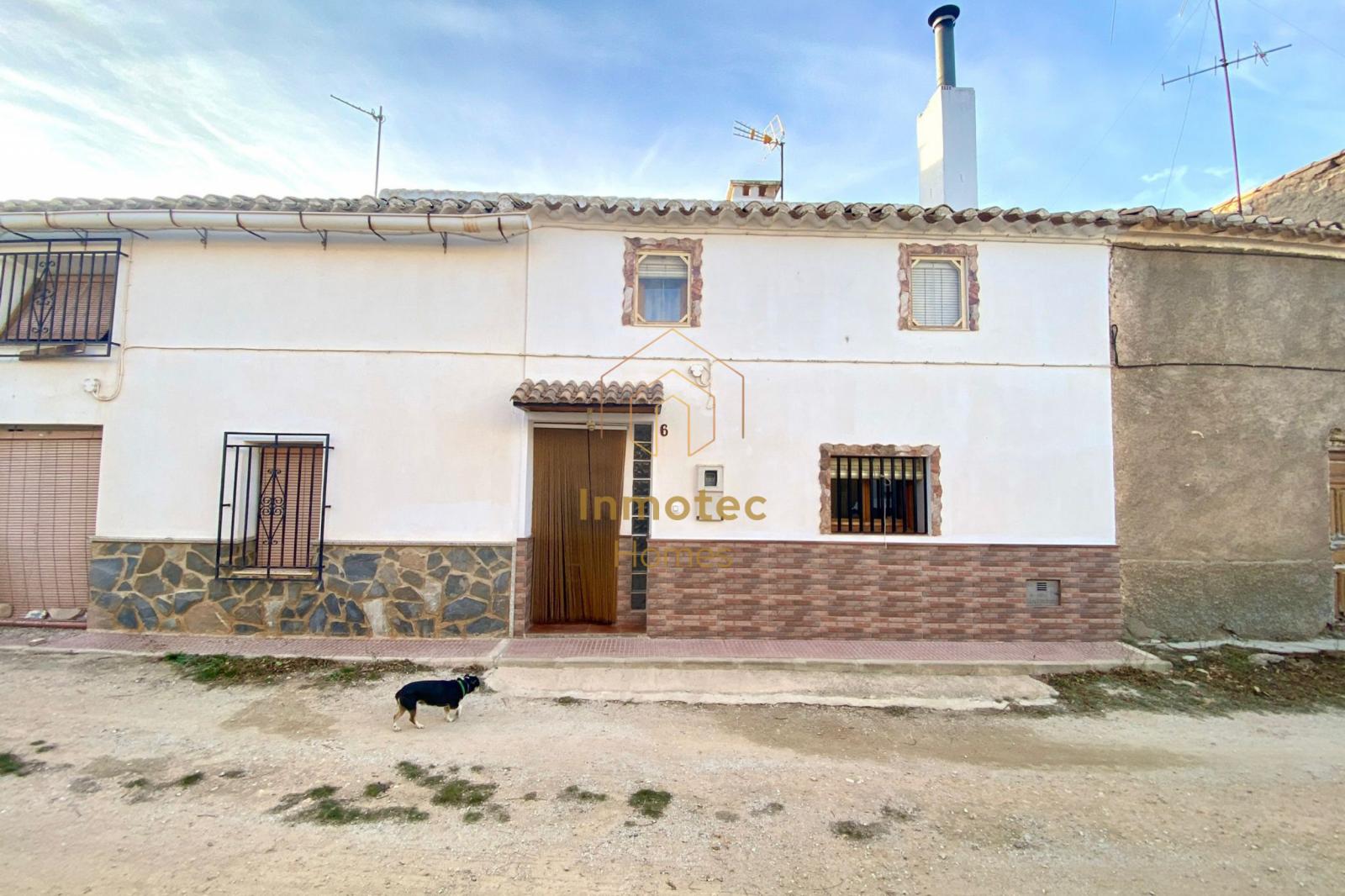 Adosado en Venta en Chirivel