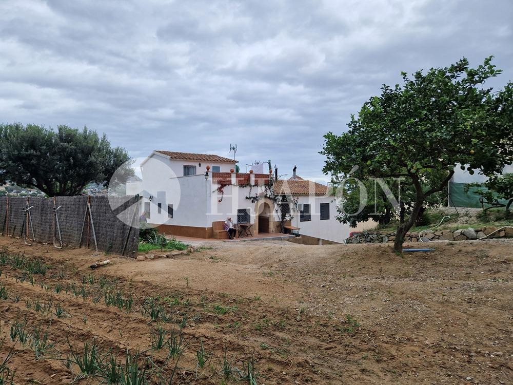 Villa for Sale in Vilassar de Dalt