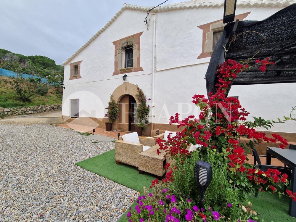 Villa for Sale in Vilassar de Dalt