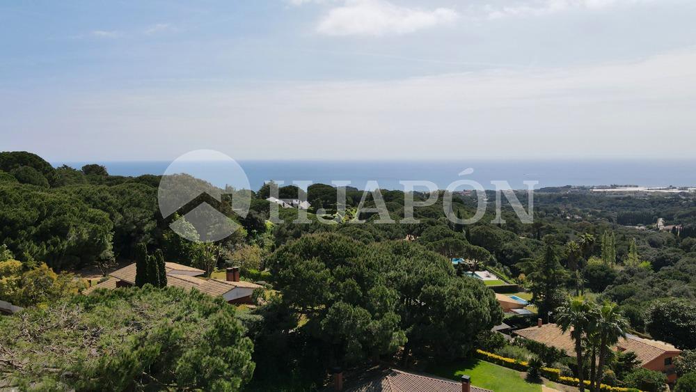 Plot for Sale in Sant Vicenç de Montalt