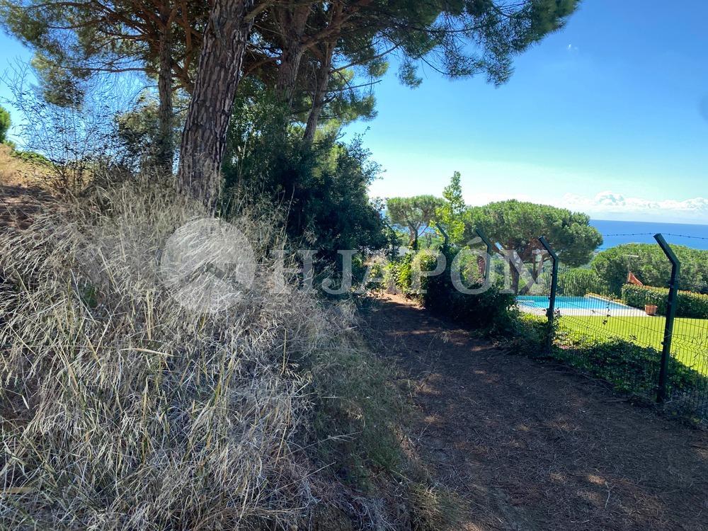 Plot for Sale in Sant Vicenç de Montalt