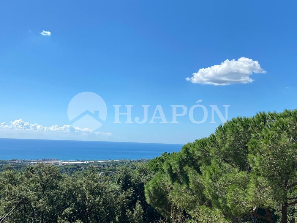 Plot for Sale in Sant Vicenç de Montalt
