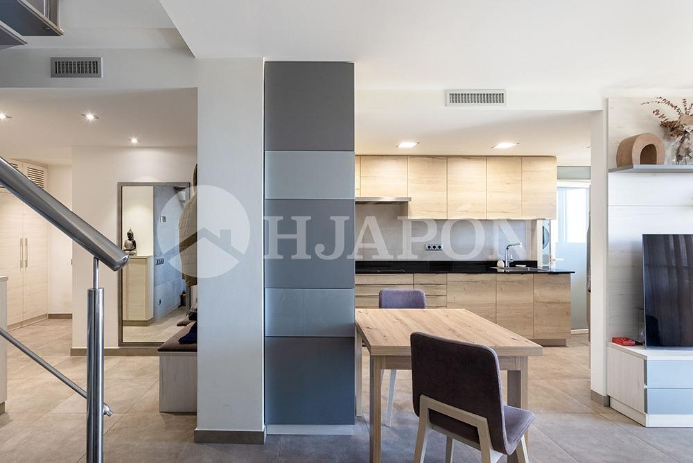 Penthouse for Sale in Montgat
