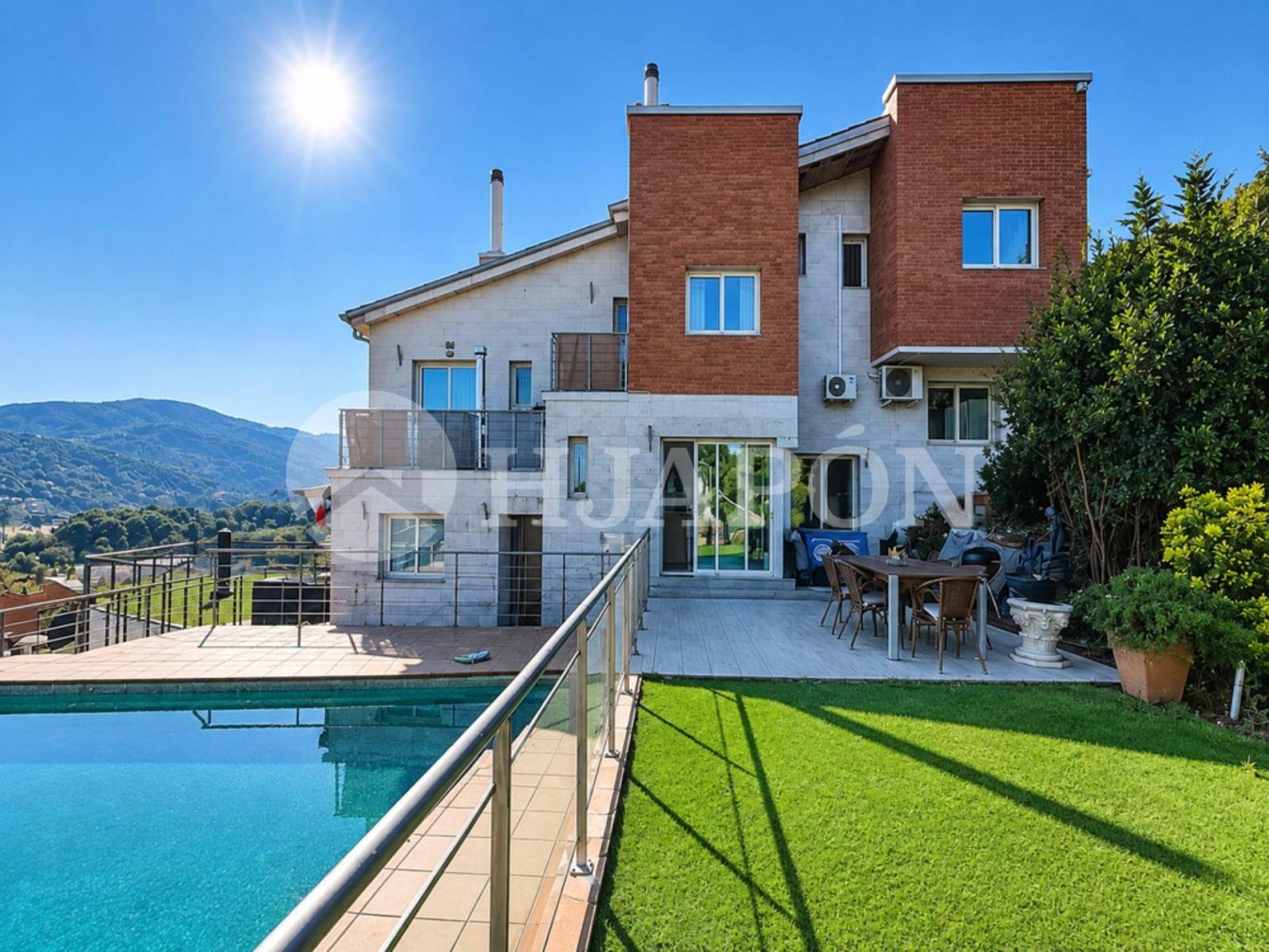 Adosado en Venta en Vallromanes