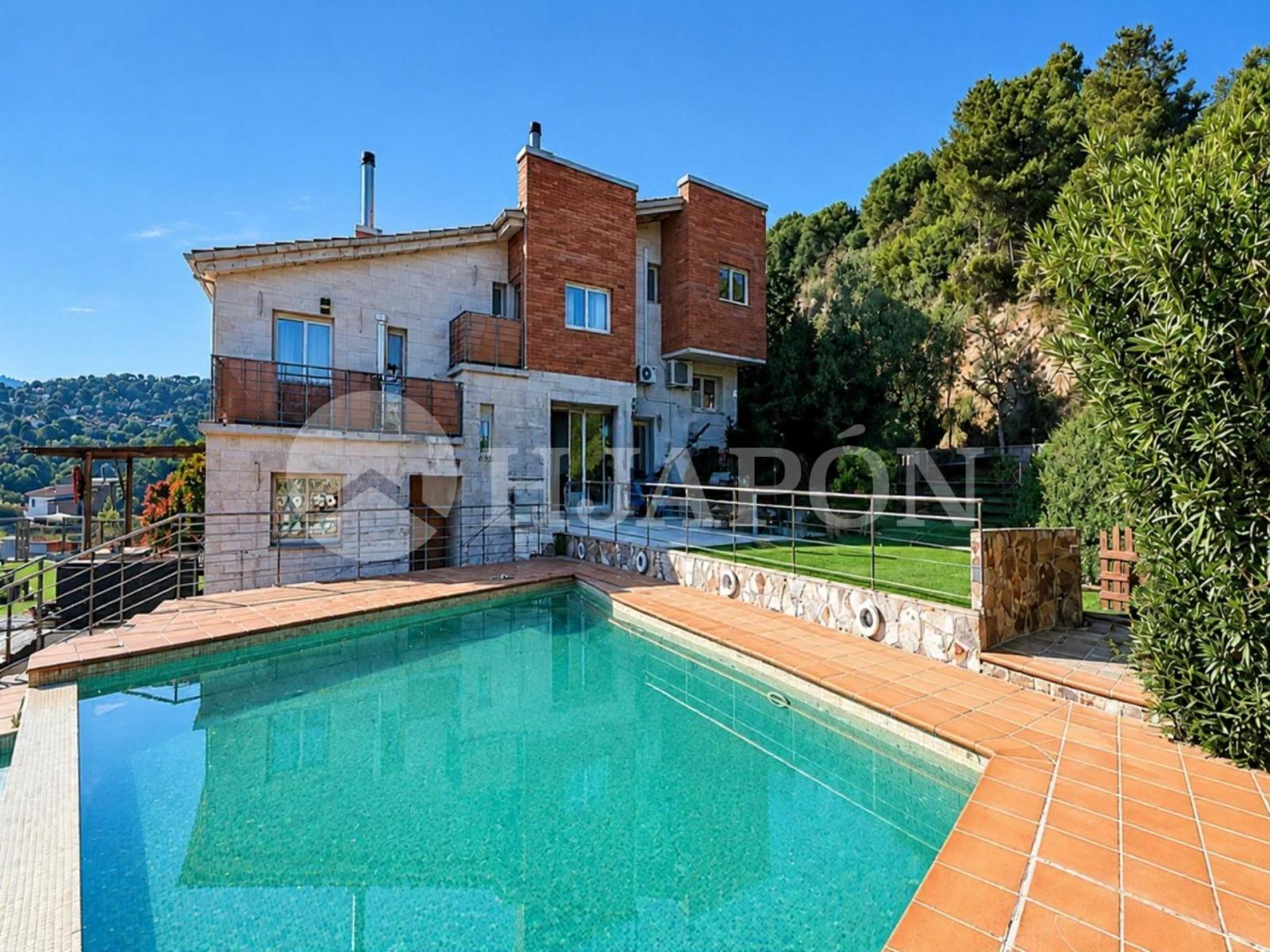 Adosado en Venta en Vallromanes