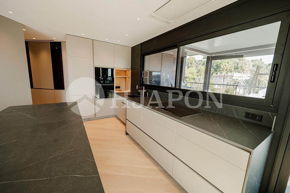 Penthouse for Sale in Barcelona