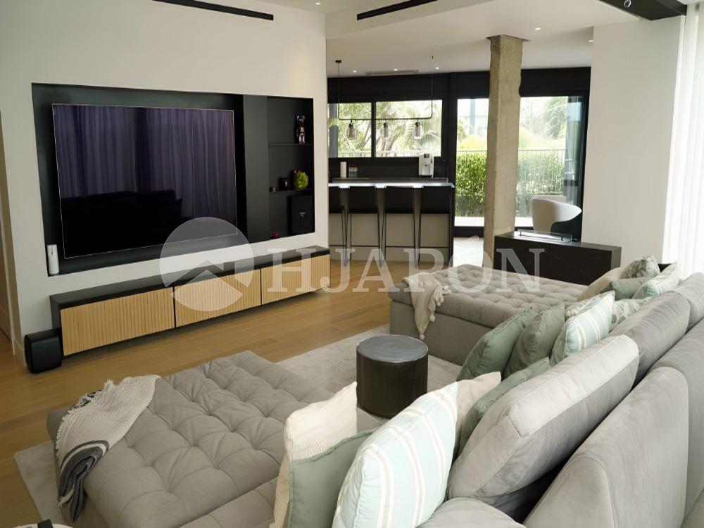 Penthouse for Sale in Barcelona