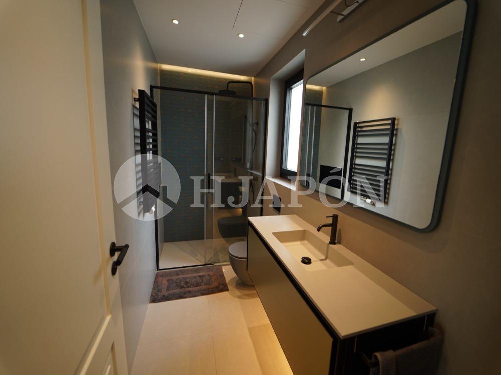 Penthouse for Sale in Barcelona
