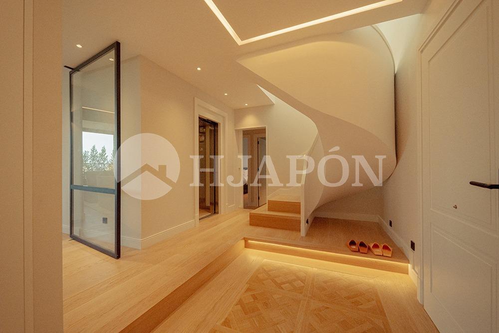 Penthouse for Sale in Barcelona