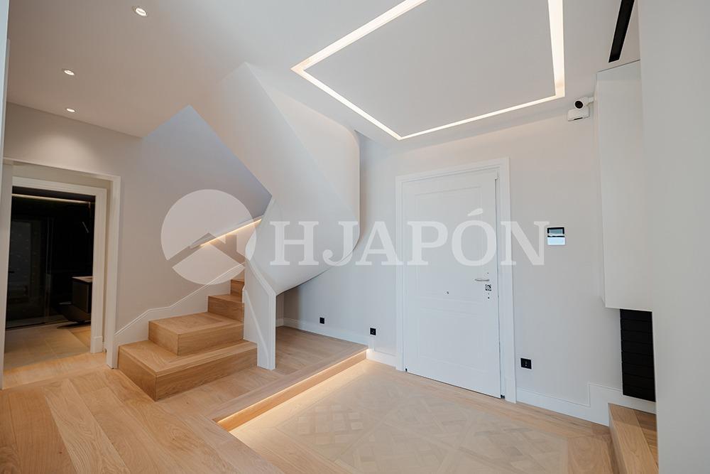 Penthouse for Sale in Barcelona
