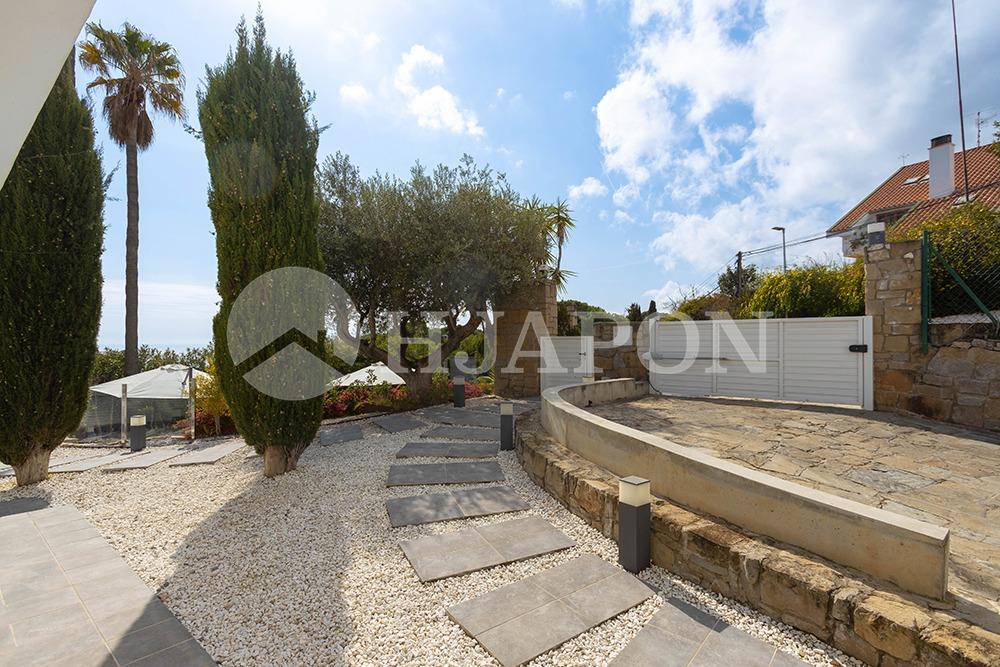 House for Sale in Alella
