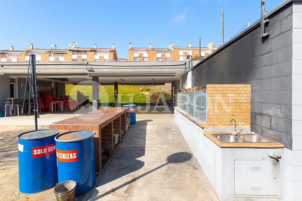 Penthouse for Sale in Tiana