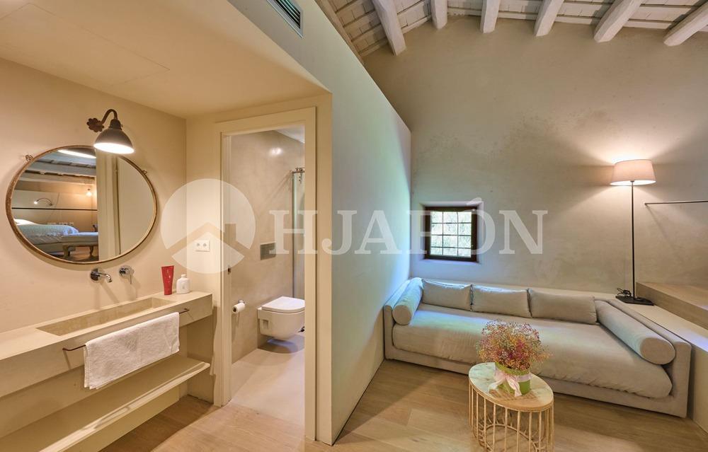 Villa for Sale in Alella