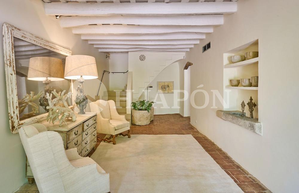 Villa for Sale in Alella