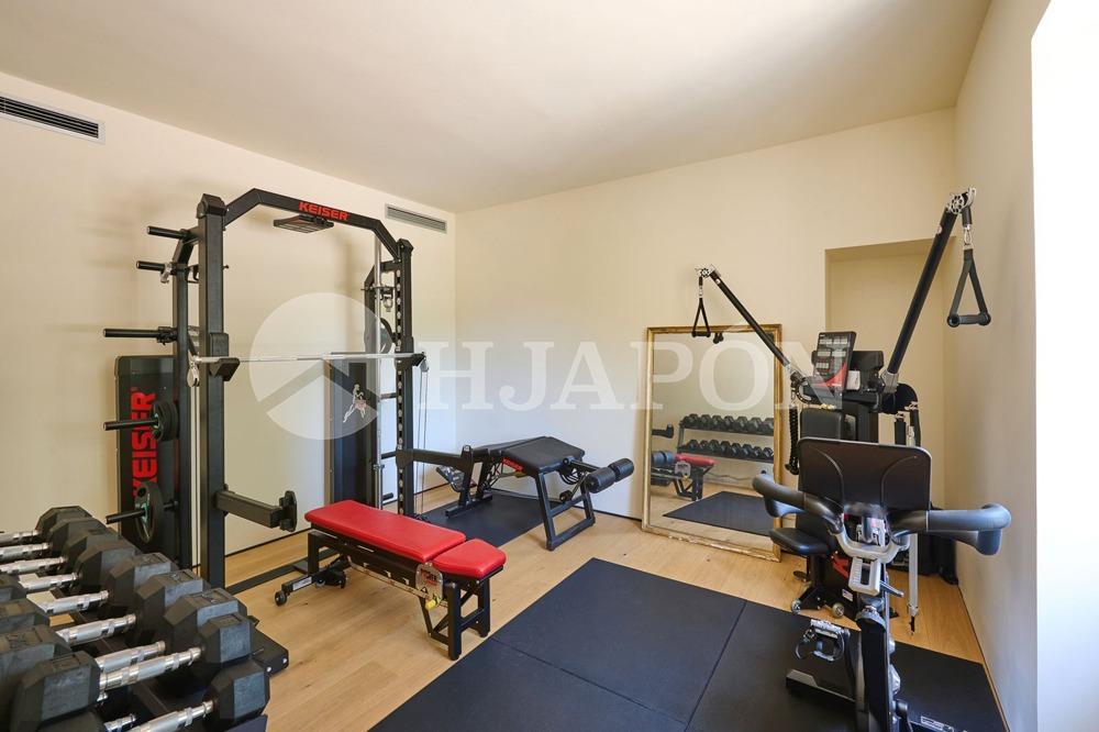 Villa for Sale in Alella