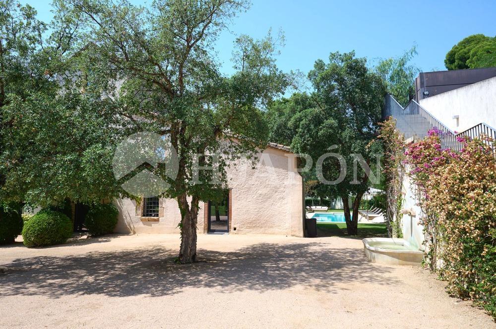 Villa for Sale in Alella