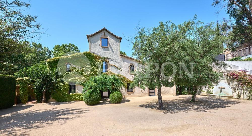 Villa for Sale in Alella