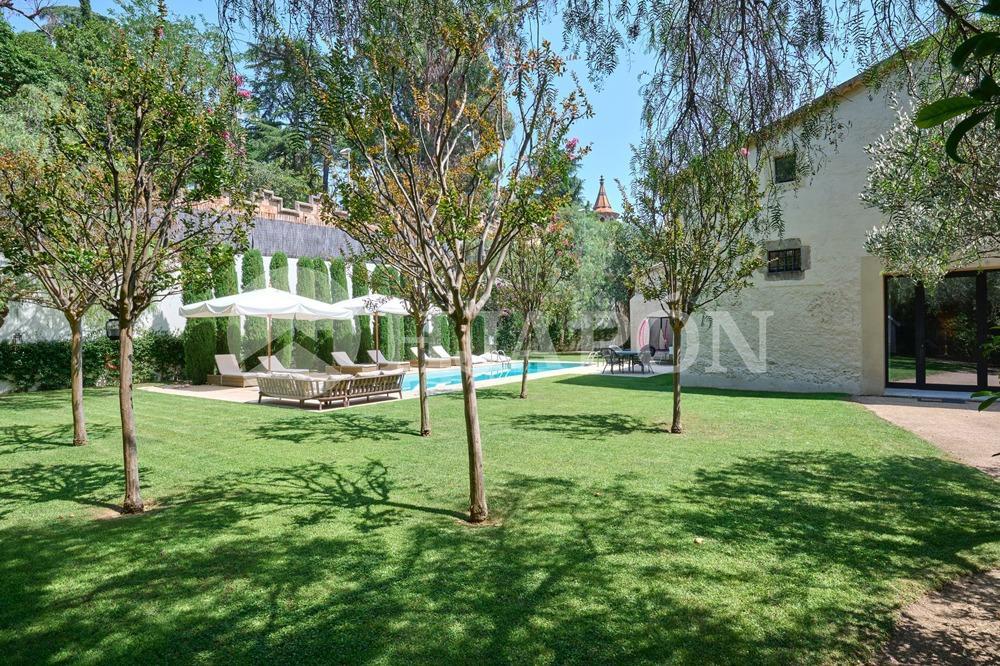 Villa for Sale in Alella