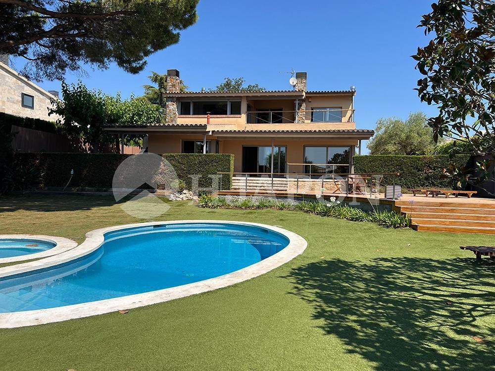 Casa en Venta en Alella