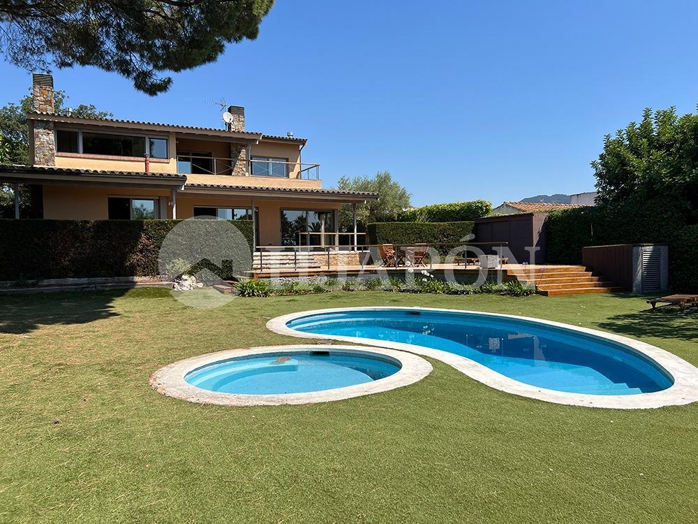 Casa en Venta en Alella