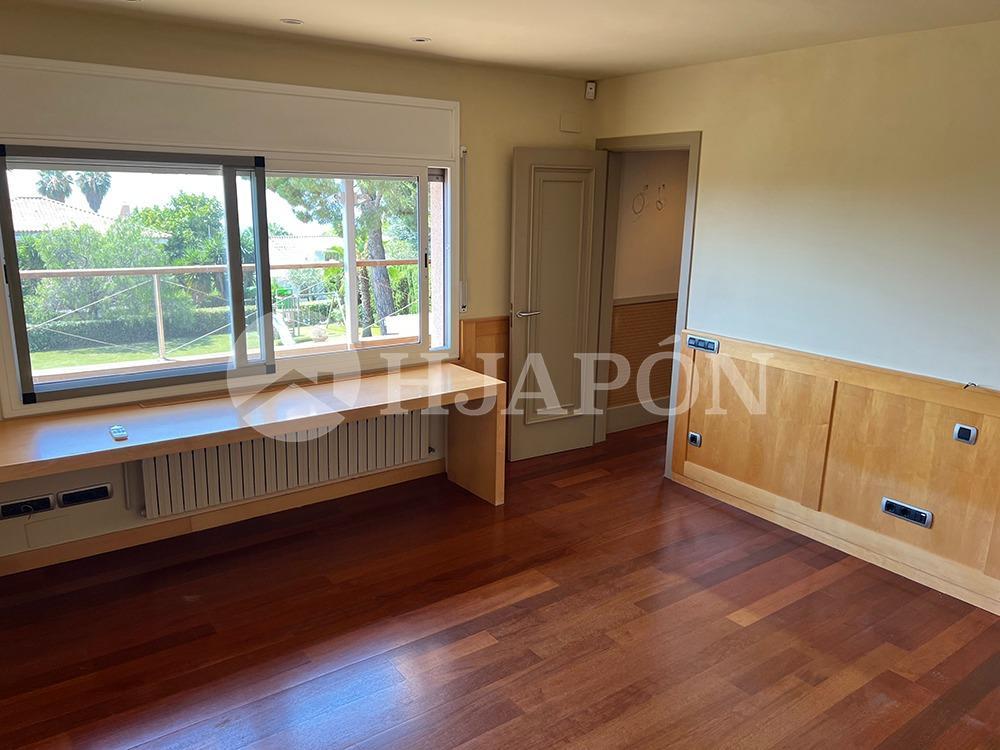 House for Sale in Alella
