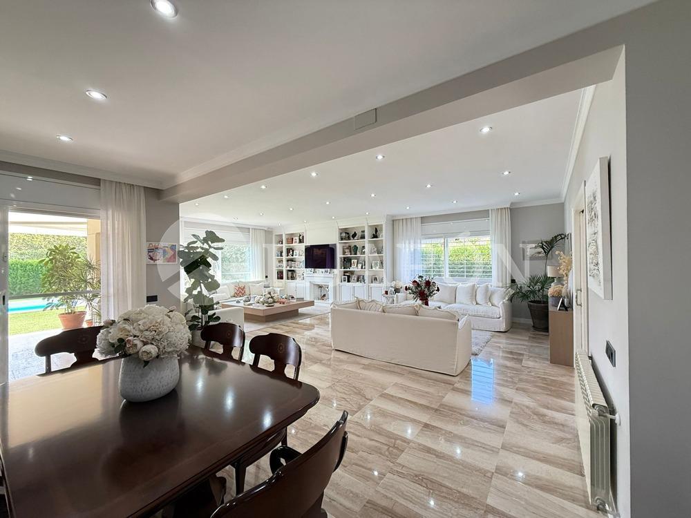 Casa en Venta en Teià