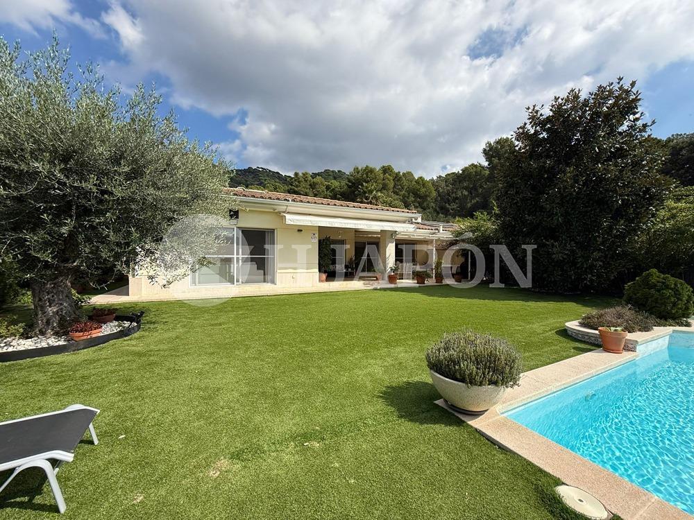 Casa en Venta en Teià