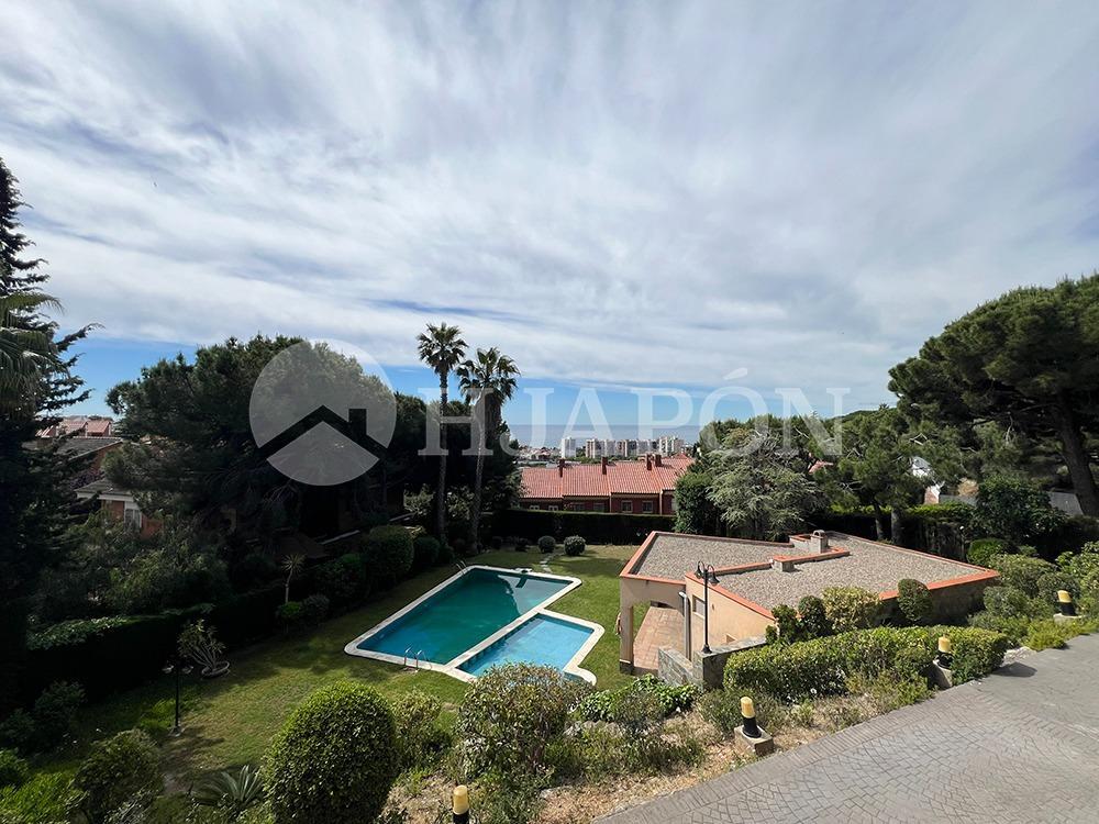 Casa en Venta en Teià