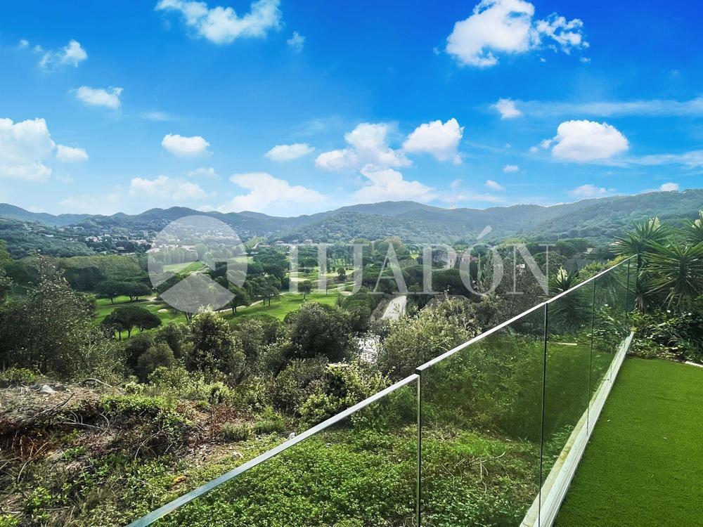 House for Sale in Vallromanes