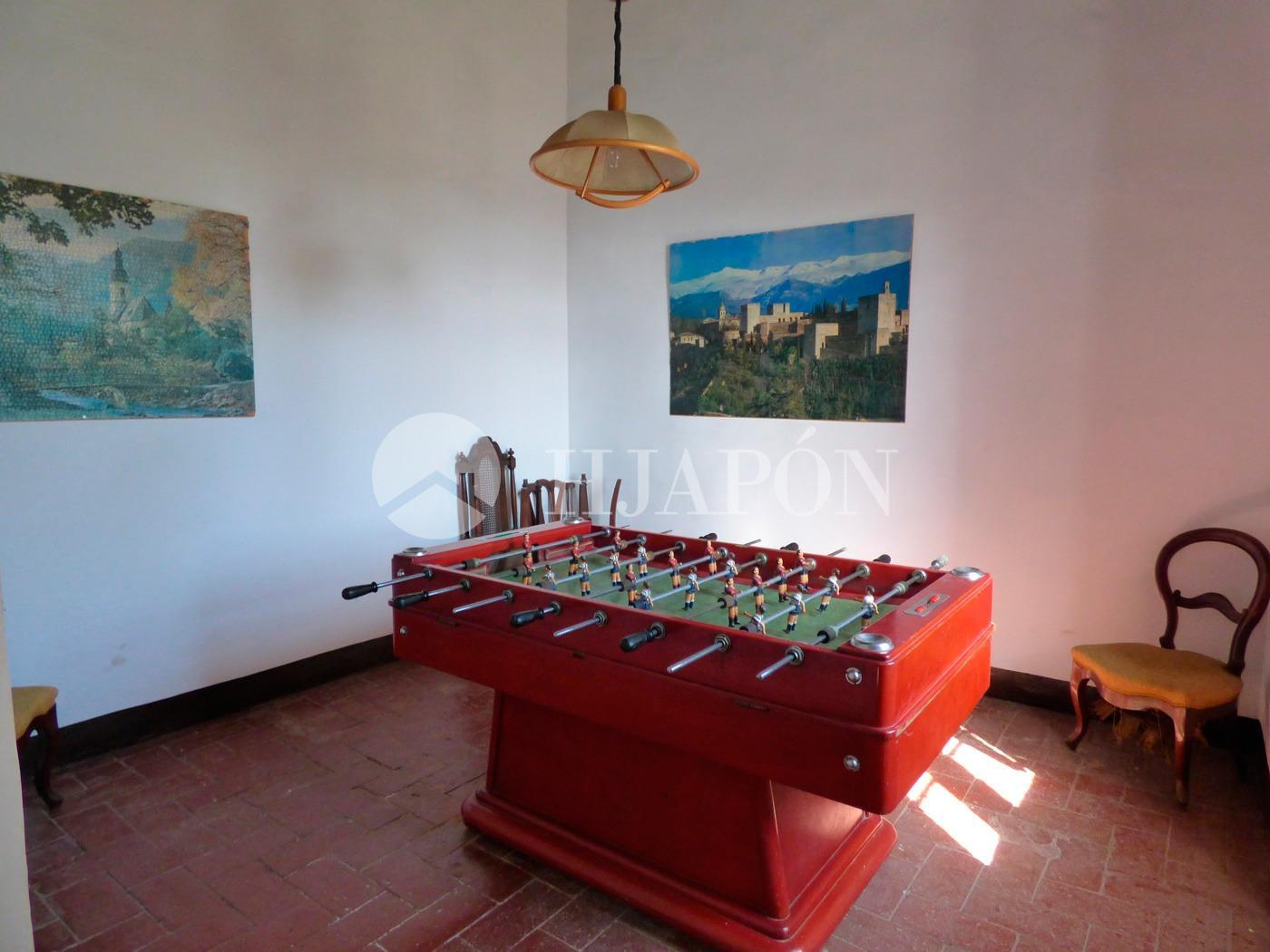 Villa for Sale in Cabrera de Mar