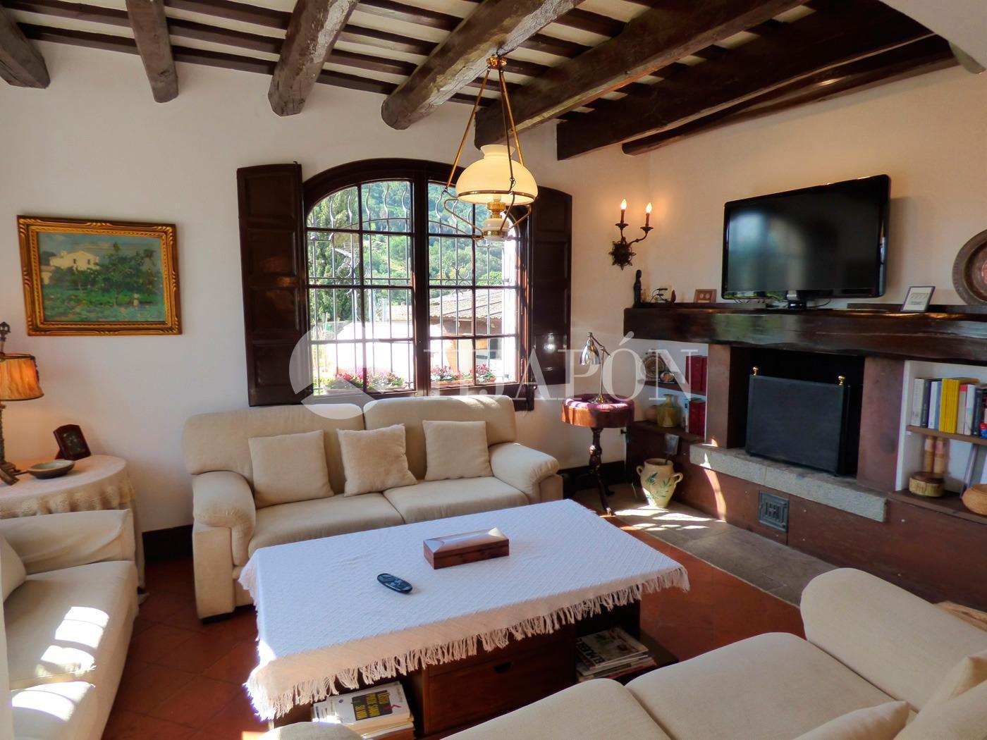 Villa for Sale in Cabrera de Mar