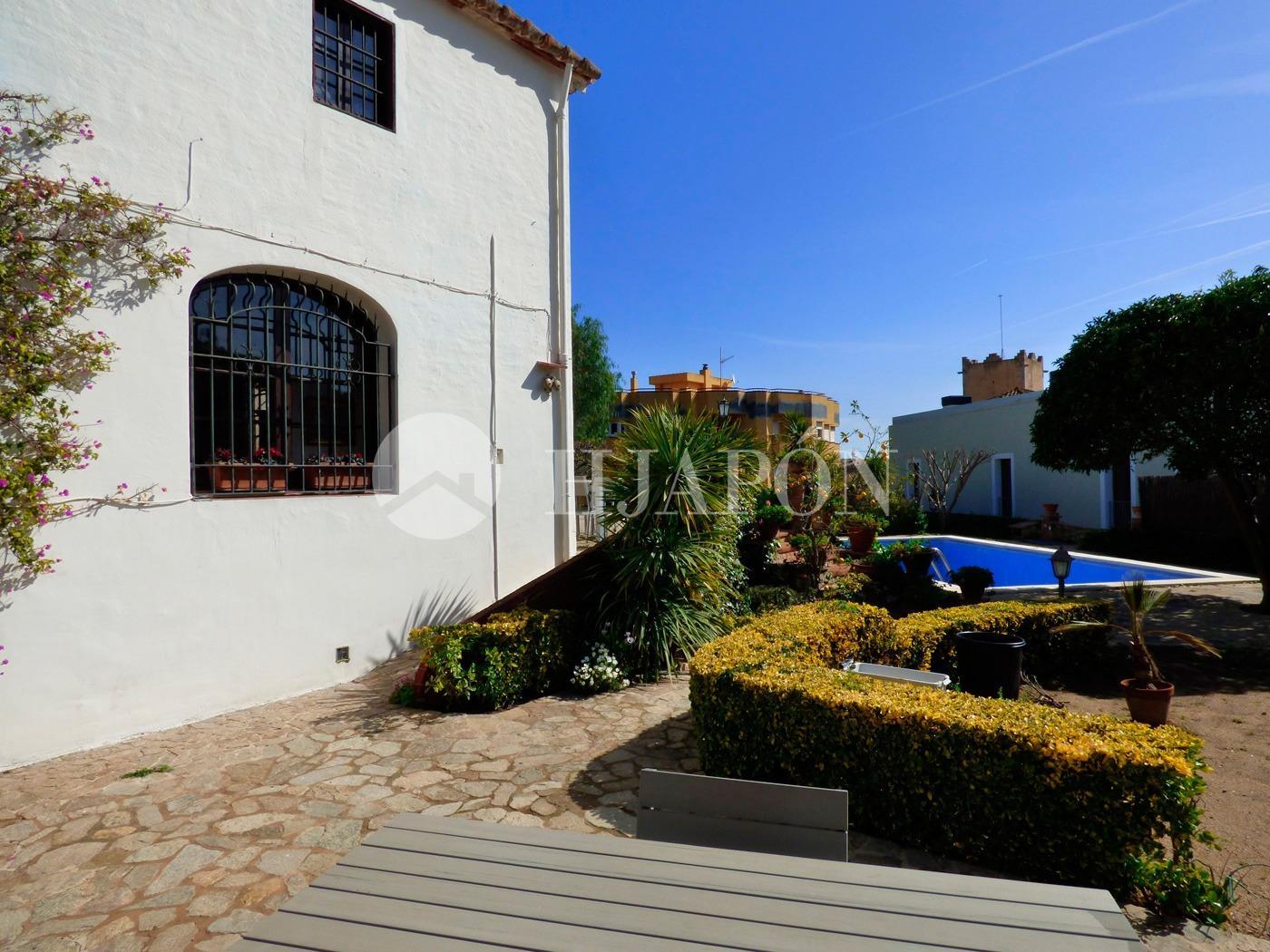 Villa for Sale in Cabrera de Mar