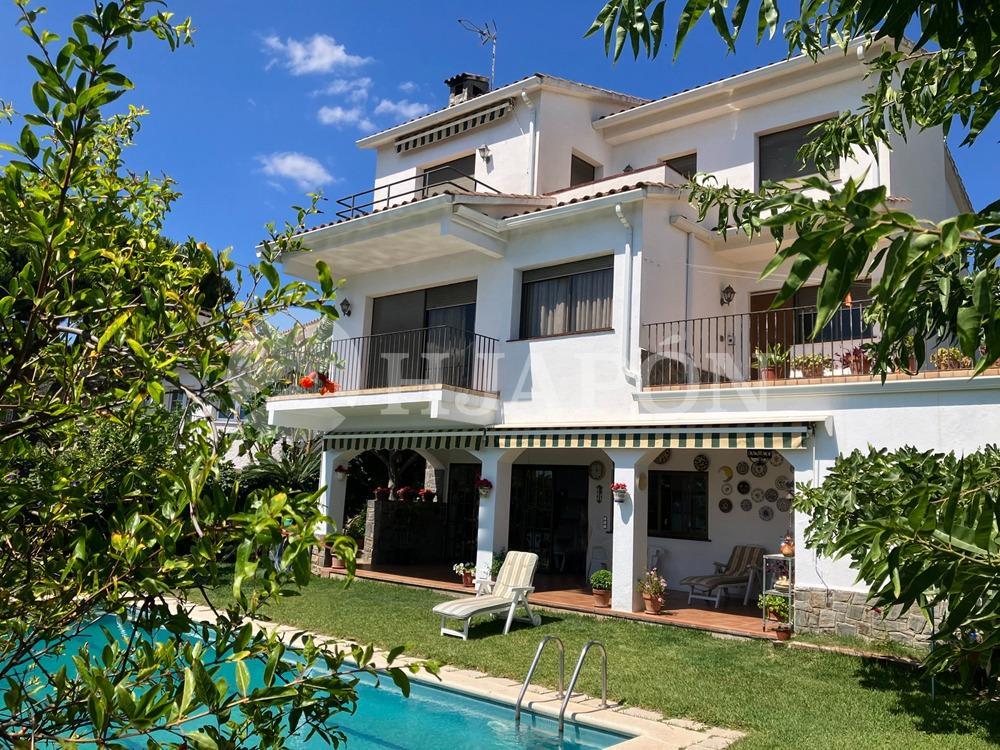 Casa en Venta en Teià