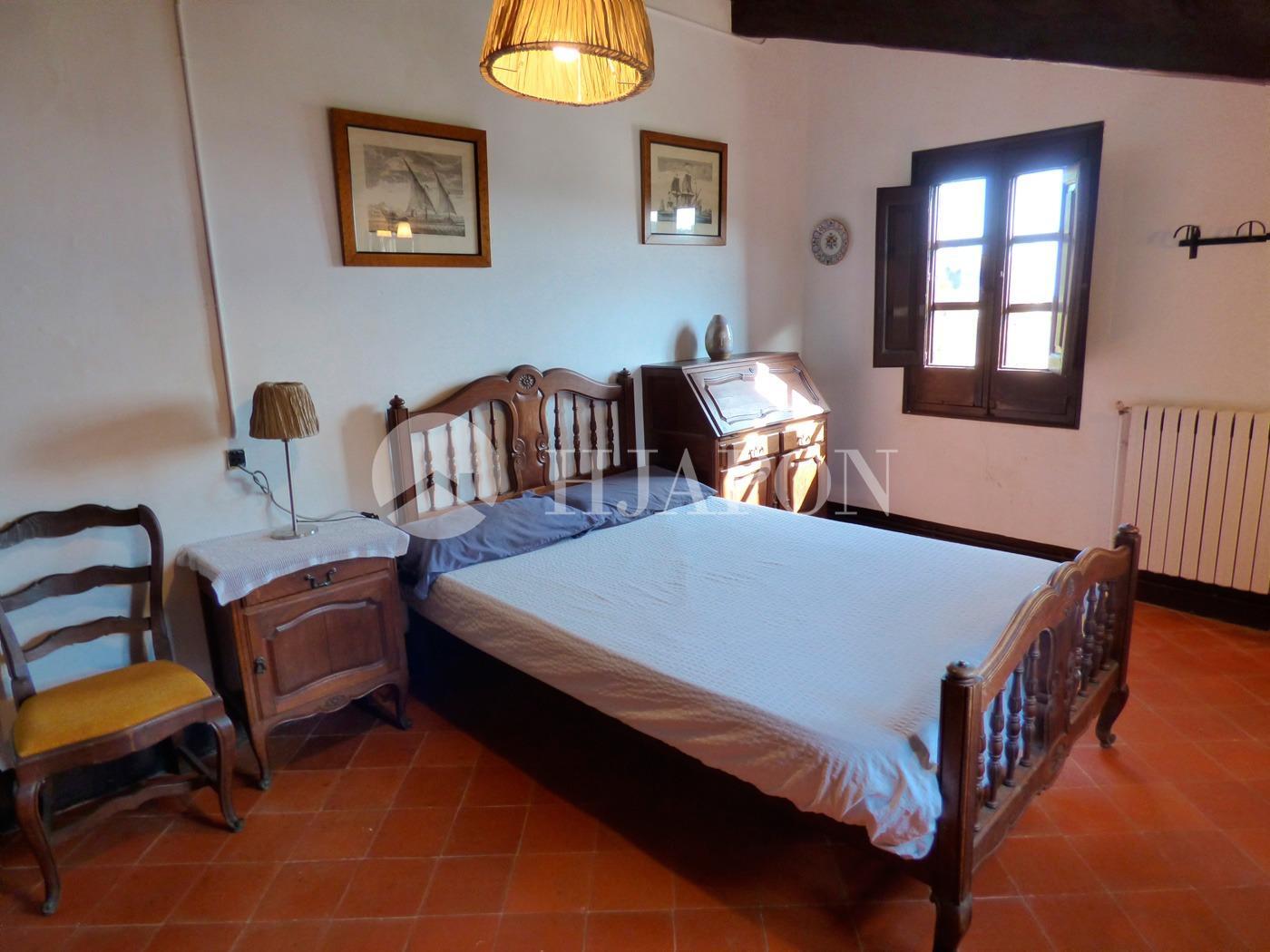 Villa for Sale in Cabrera de Mar