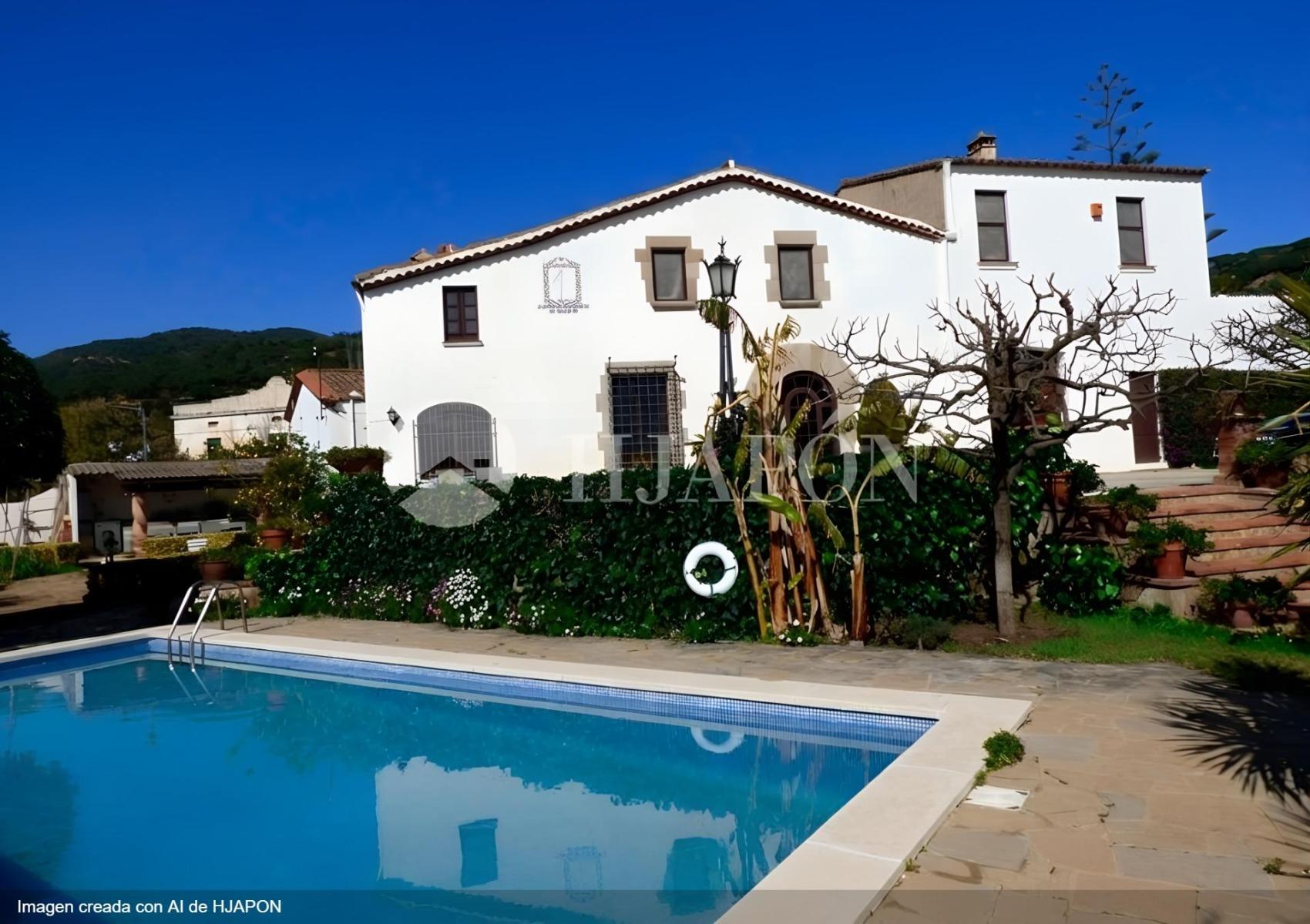 Villa for Sale in Cabrera de Mar