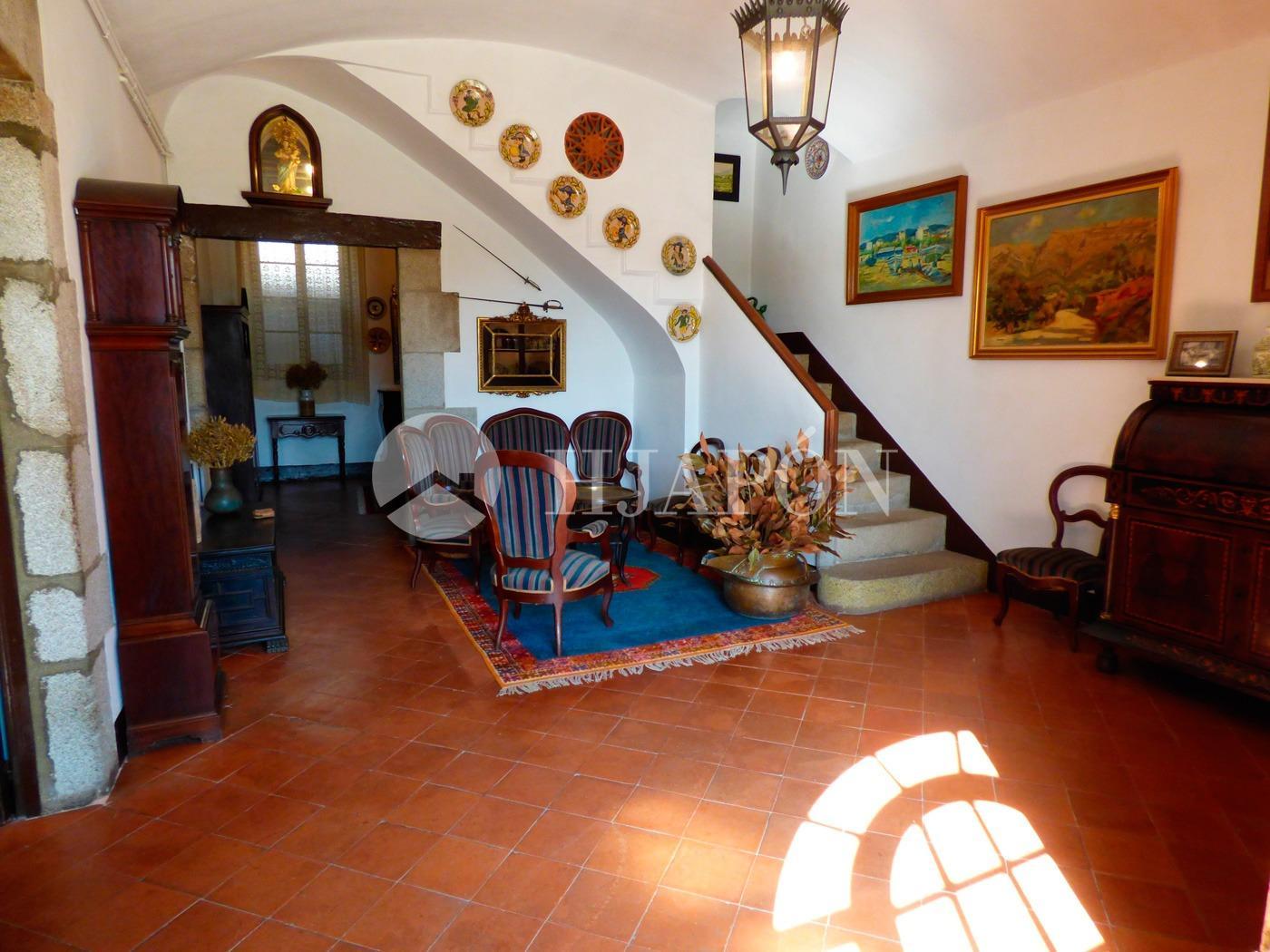 Villa for Sale in Cabrera de Mar