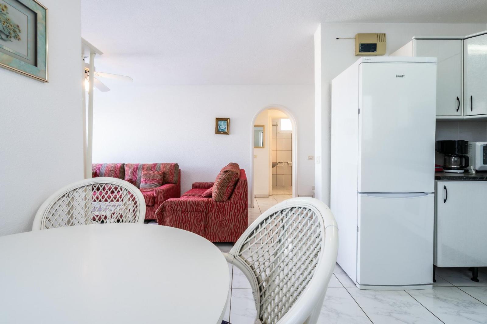 Chalet for Sale in Adeje