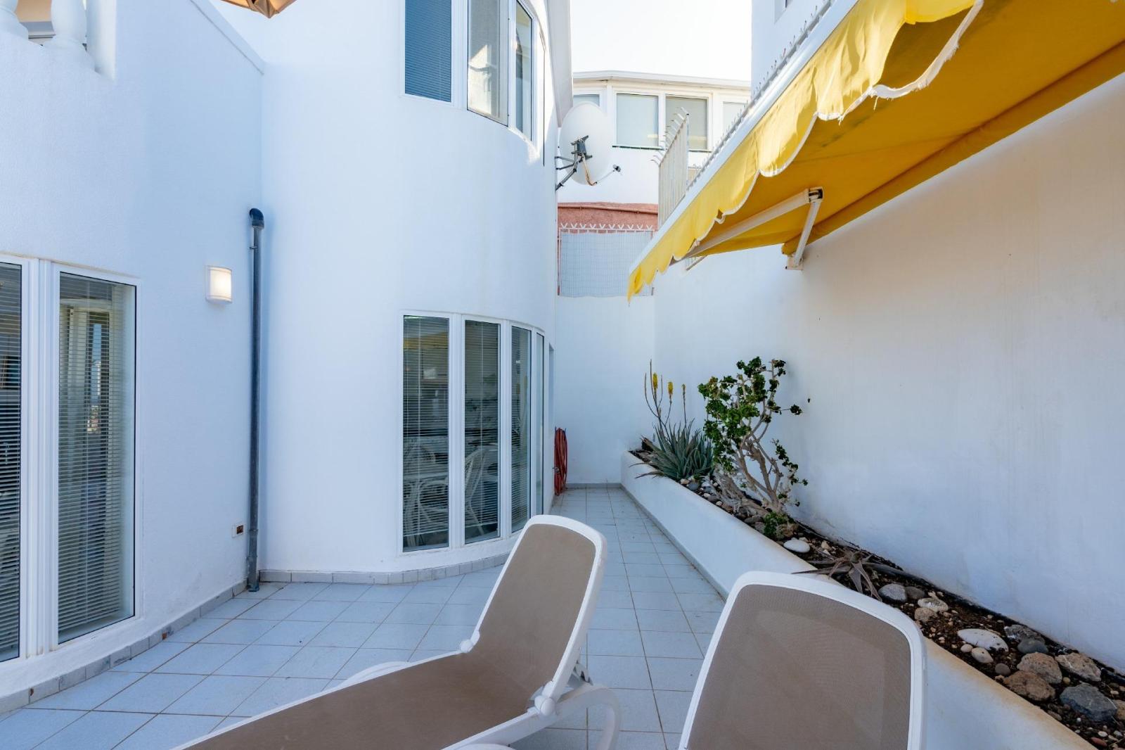 Chalet for Sale in Adeje