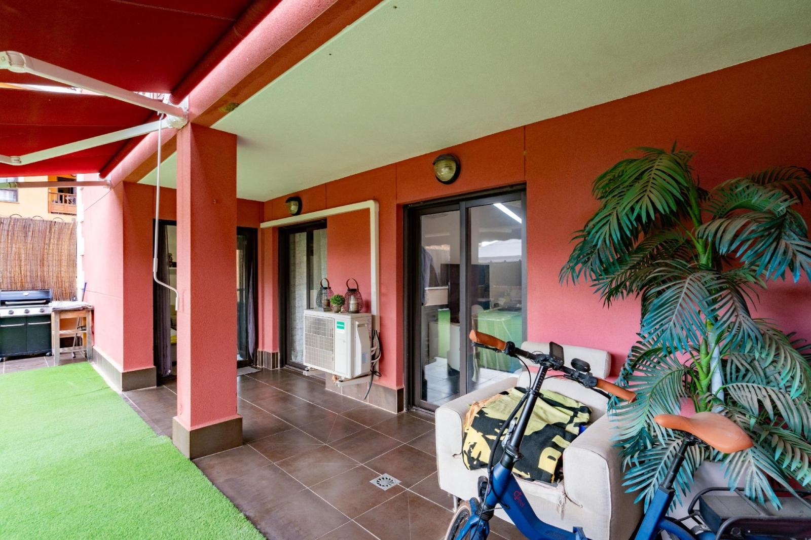 Flat for Sale in Arona