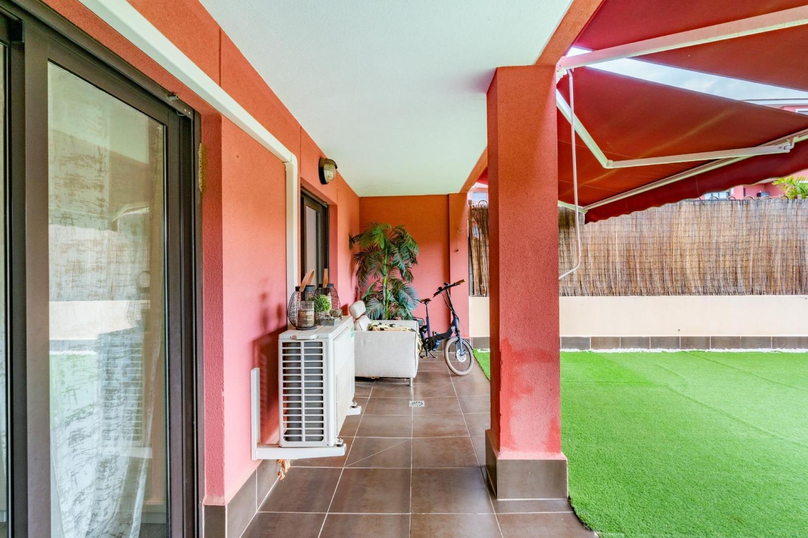 Flat for Sale in Arona