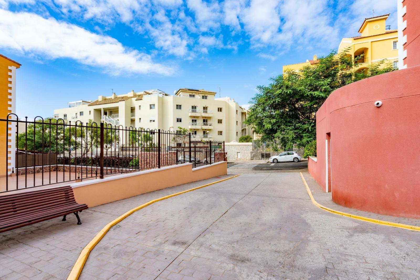 Flat for Sale in Arona