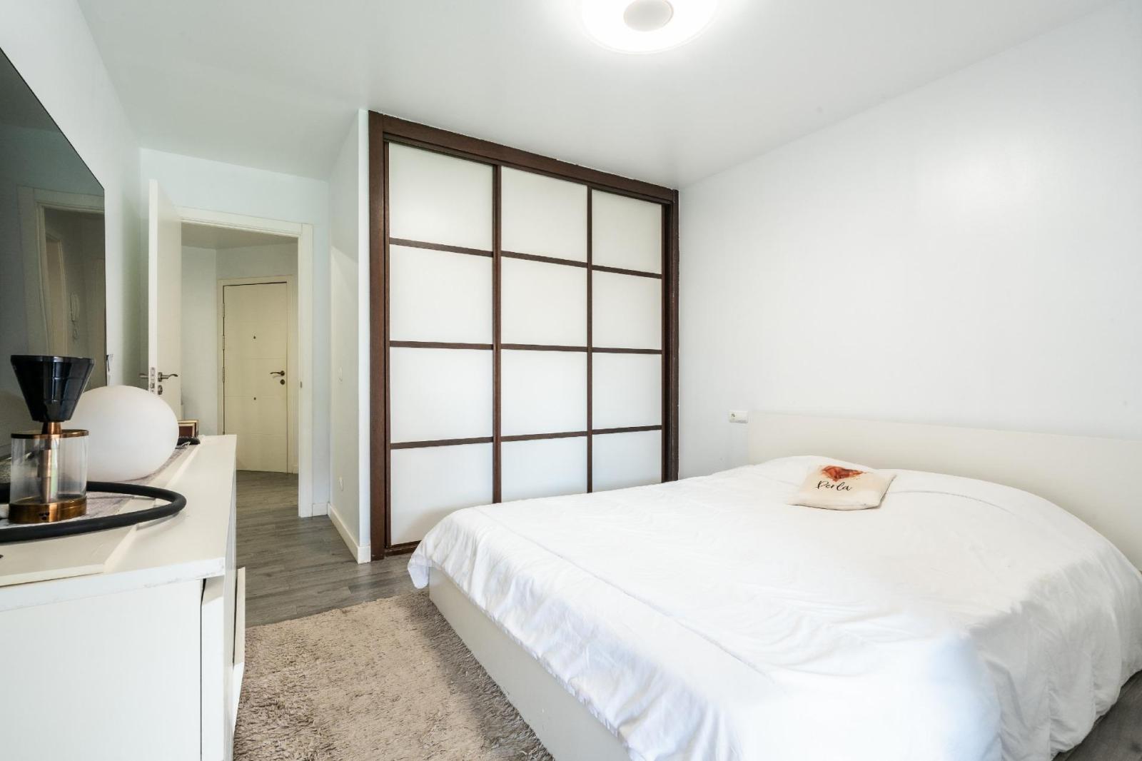 Flat for Sale in Arona