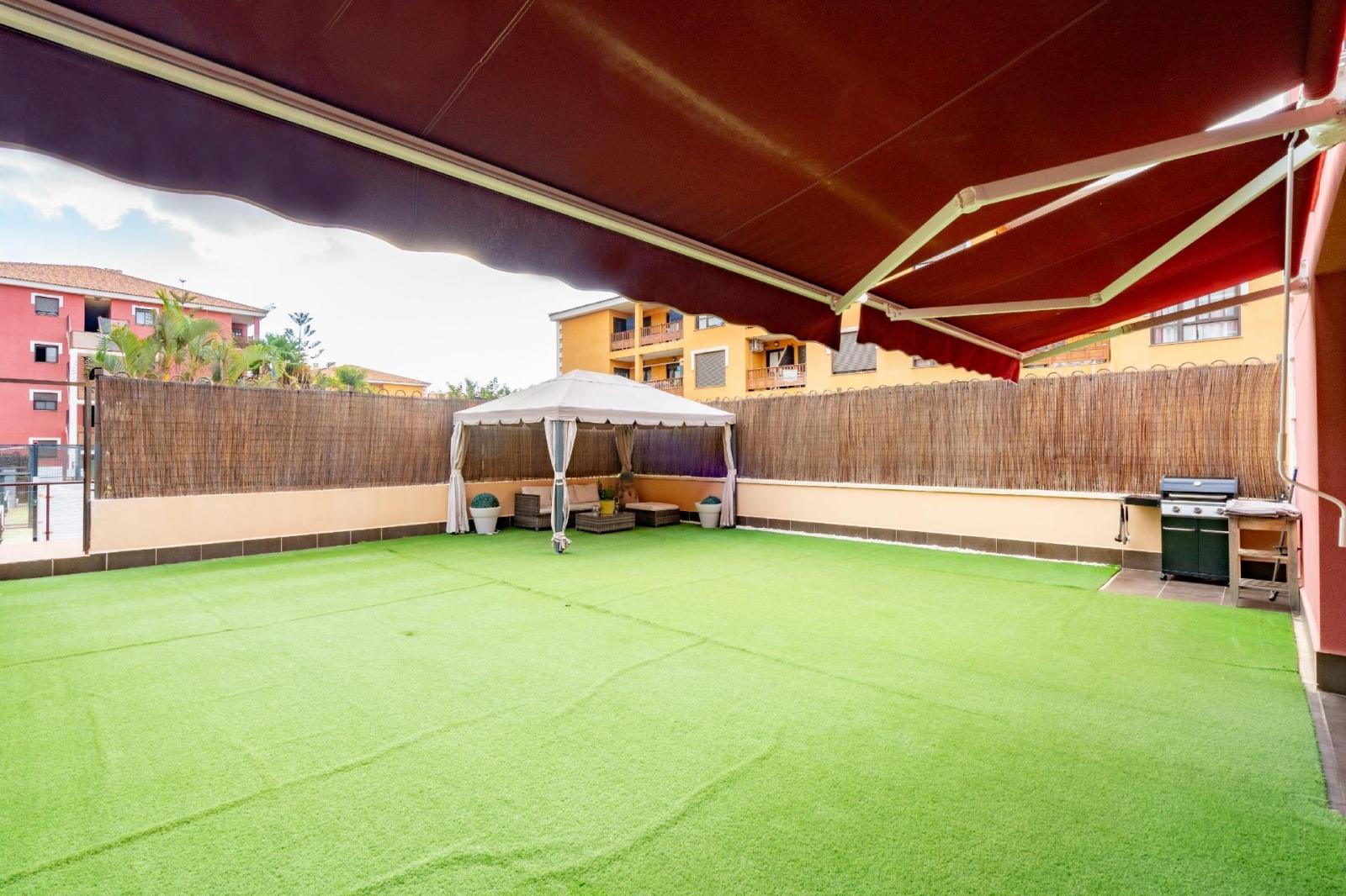 Flat for Sale in Arona