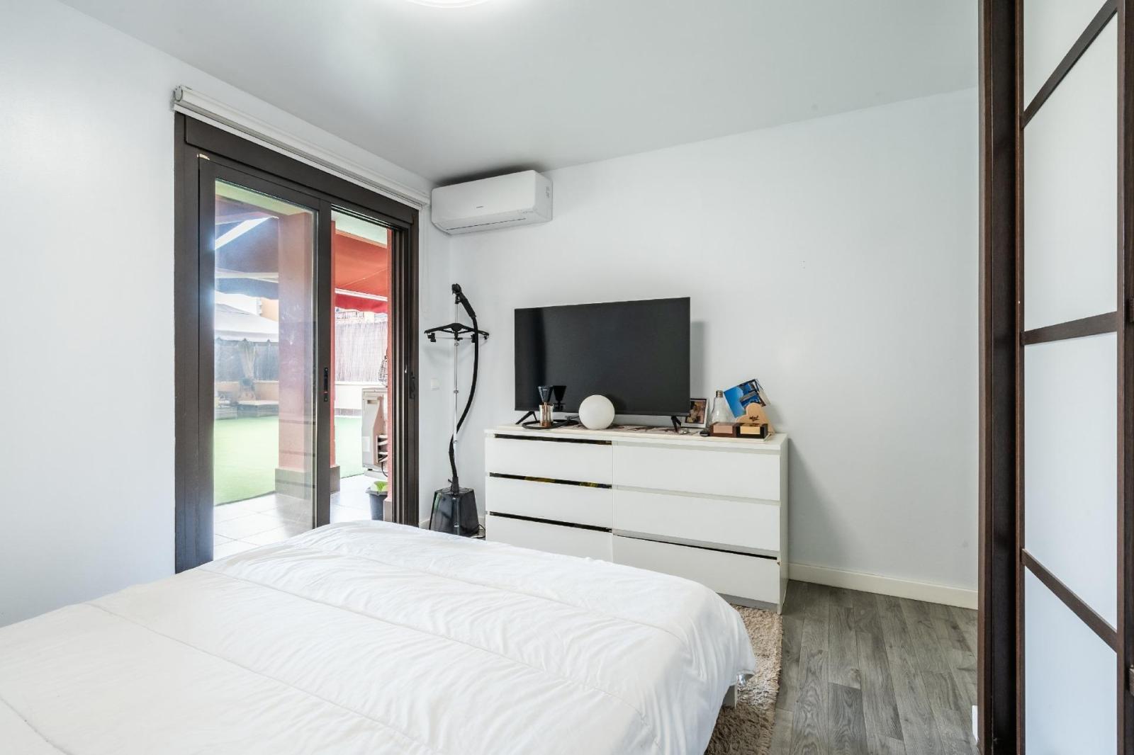 Flat for Sale in Arona