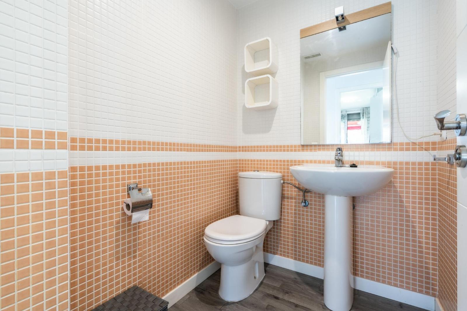 Flat for Sale in Arona