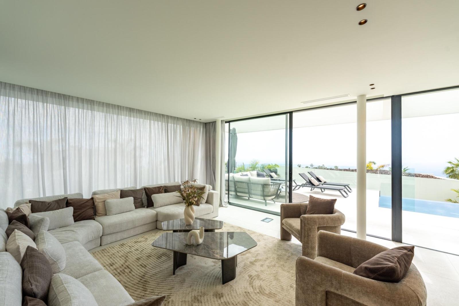 Villa for Sale in Guía de Isora