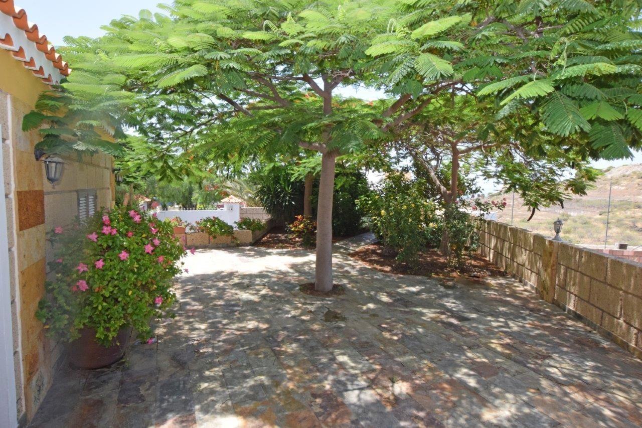 Villa for Sale in San Miguel de Abona