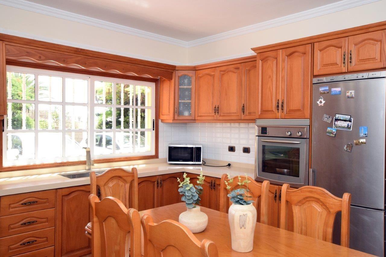 Villa for Sale in San Miguel de Abona