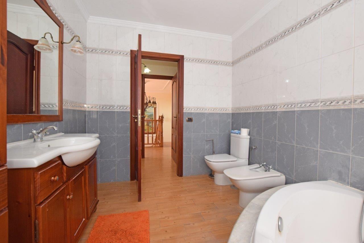 Villa for Sale in San Miguel de Abona